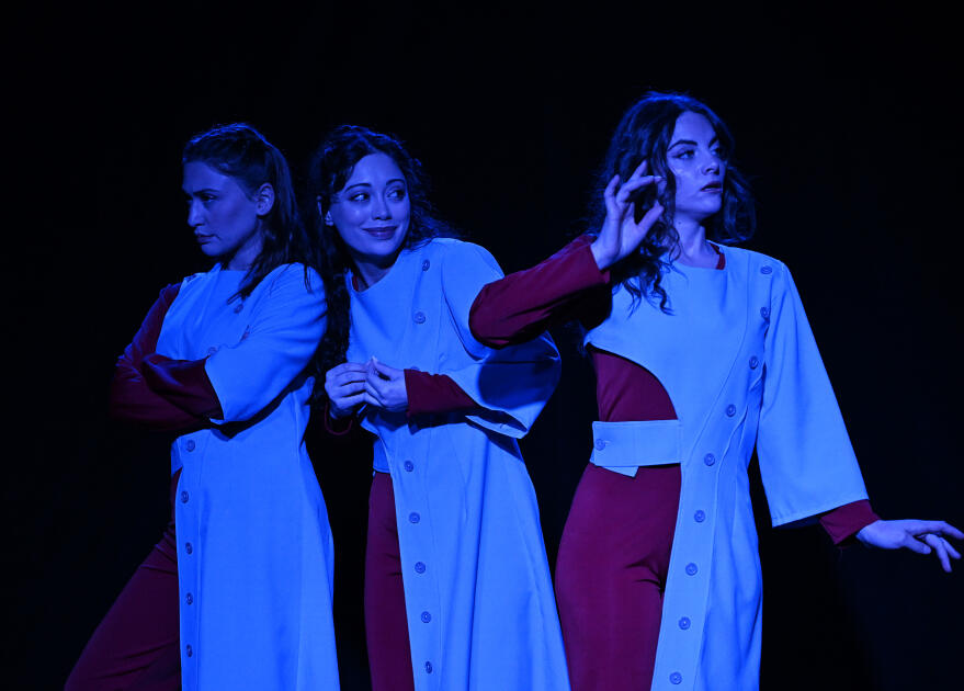 Leyla Əliyeva və Alena Əliyeva Pantomim Teatrında “Romeo və Cülyetta” tamaşasını izləyiblər - FOTO