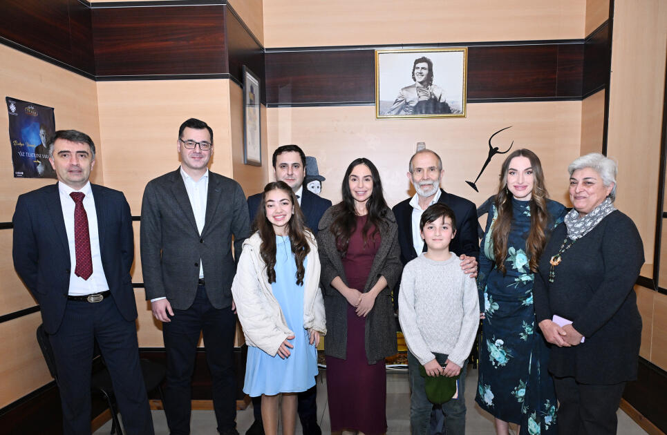 Leyla Əliyeva və Alena Əliyeva Pantomim Teatrında “Romeo və Cülyetta” tamaşasını izləyiblər - FOTO