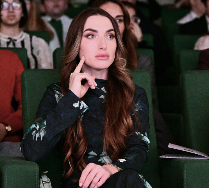 Leyla Əliyeva və Alena Əliyeva DOST İnklüziv İnkişaf və Yaradıcılıq Mərkəzini ziyarət ediblər