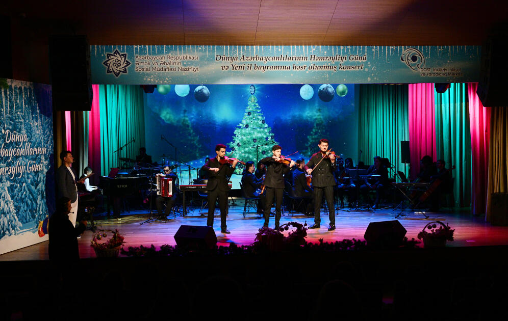 Leyla Əliyeva və Alena Əliyeva DOST İnklüziv İnkişaf və Yaradıcılıq Mərkəzini ziyarət ediblər