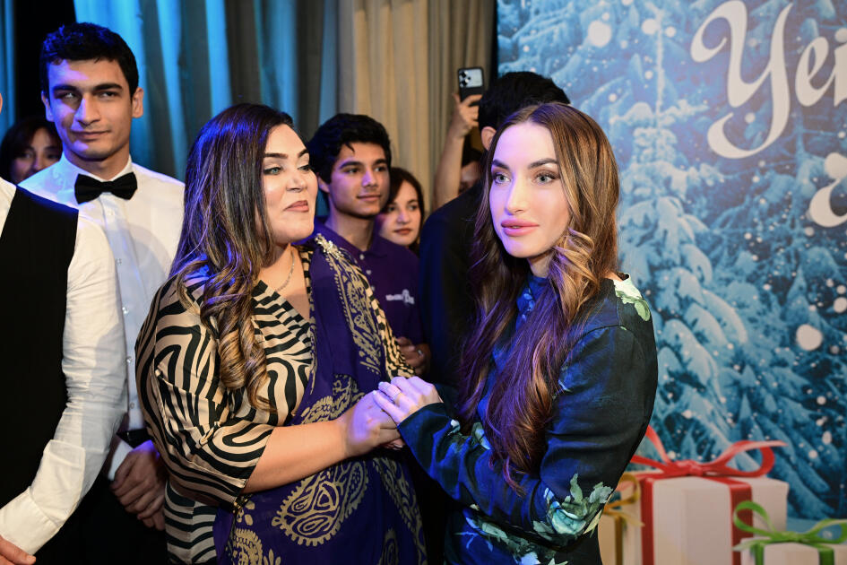 Leyla Əliyeva və Alena Əliyeva DOST İnklüziv İnkişaf və Yaradıcılıq Mərkəzini ziyarət ediblər