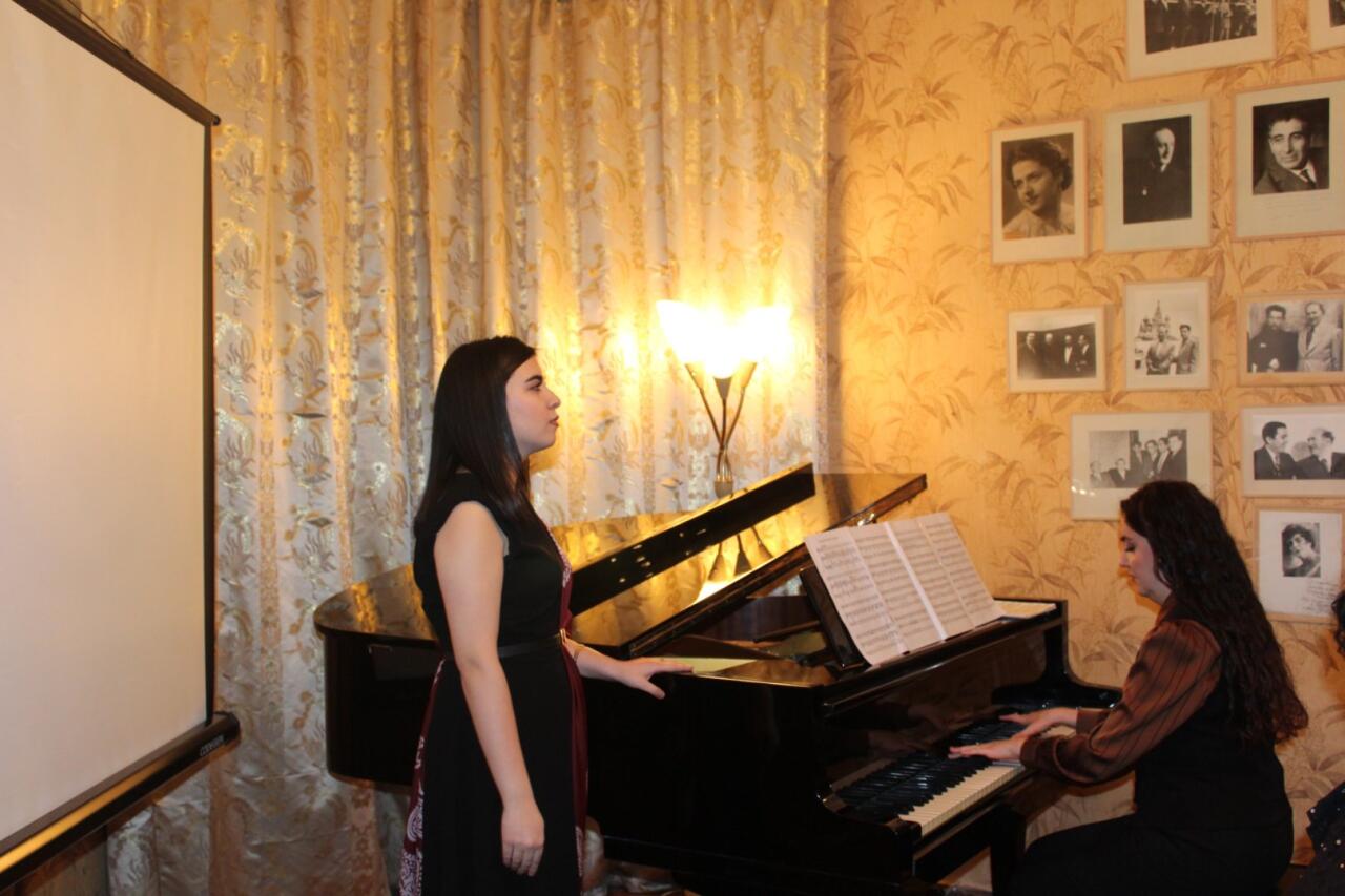 В рамках проекта "Гости Бюльбюля" прошел вечер к 110-летию легендарного Рашида Бейбутова