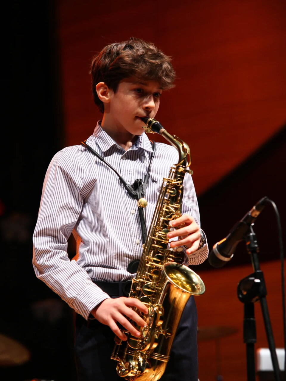 В Баку прошел новогодний концерт Magic Bridge