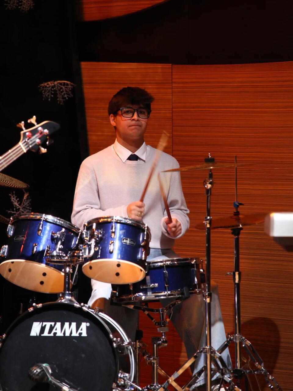 В Баку прошел новогодний концерт Magic Bridge