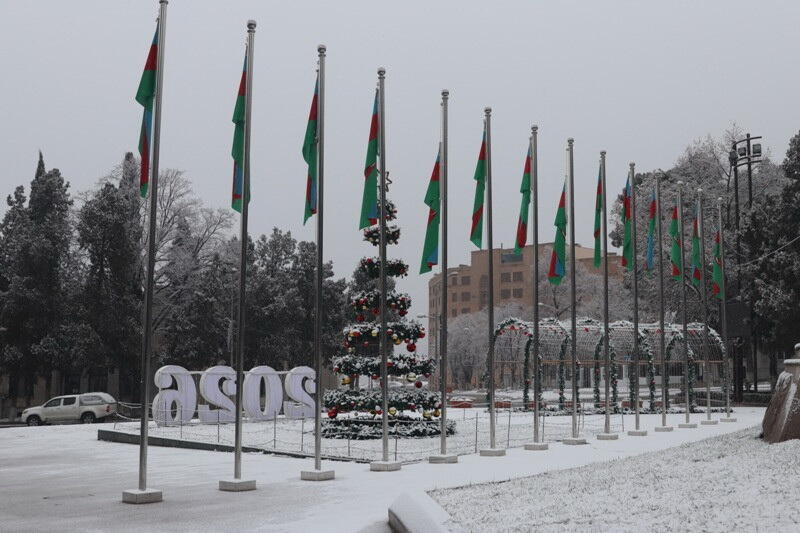 В Ханкенди выпал первый снег