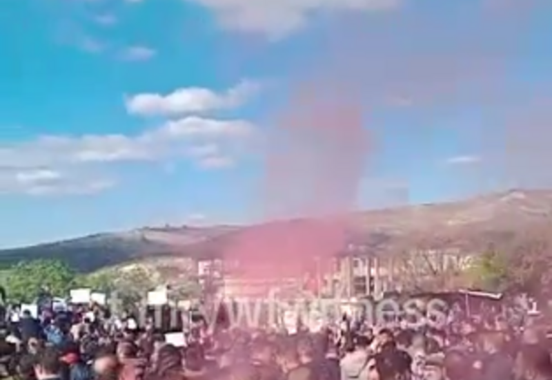 В Сирии начались массовые протесты