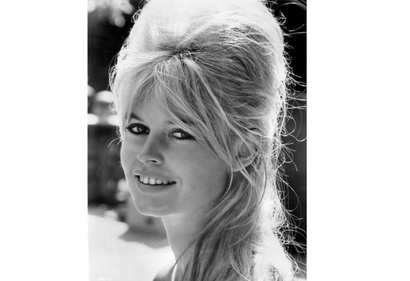 Məşhur fransalı aktrisa vəfat edib