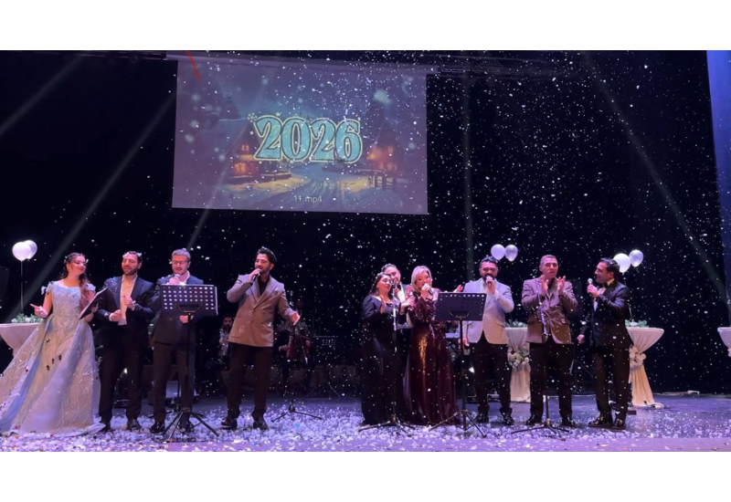 В Гянджинской государственной филармонии состоялась праздничная программа "В Новый год - вместе с нами"