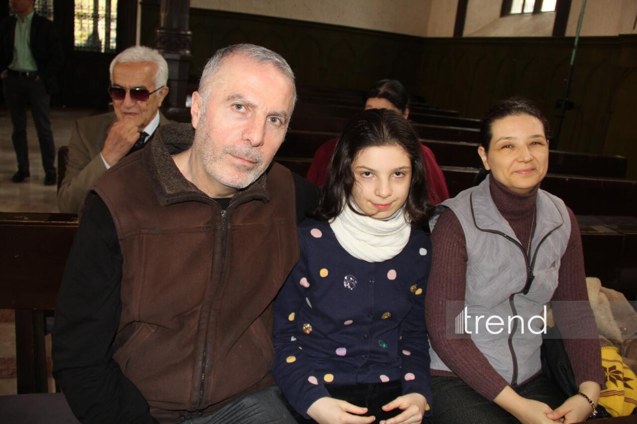 15-летний вундеркинд Айдан Нуриева объединила мировую классику с азербайджанской поэзией