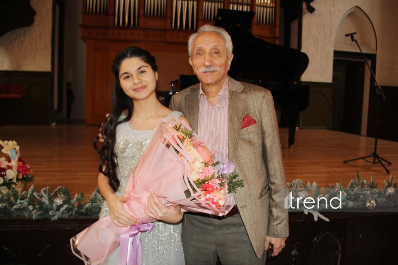 15-летний вундеркинд Айдан Нуриева объединила мировую классику с азербайджанской поэзией