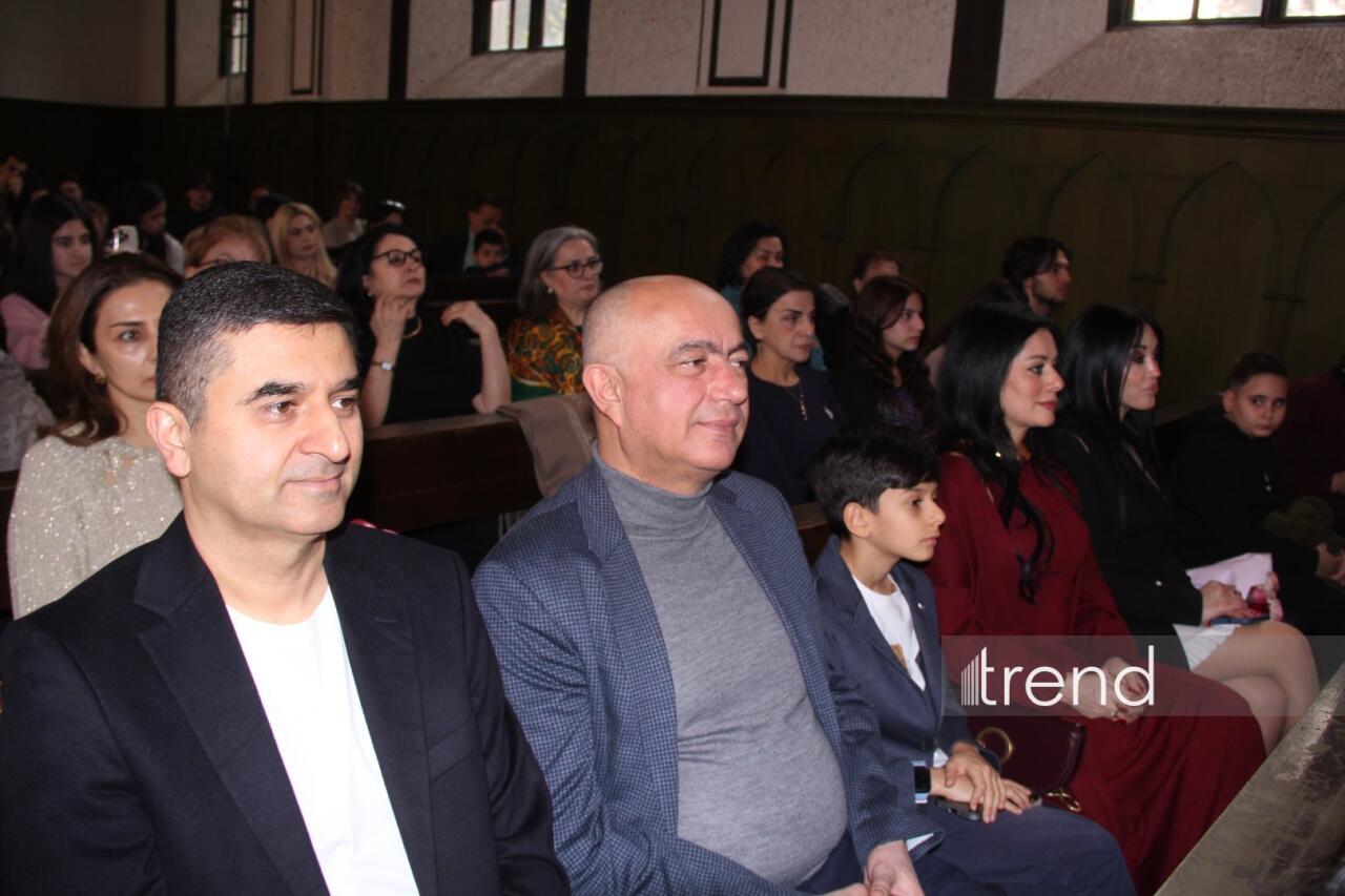 15-летний вундеркинд Айдан Нуриева объединила мировую классику с азербайджанской поэзией