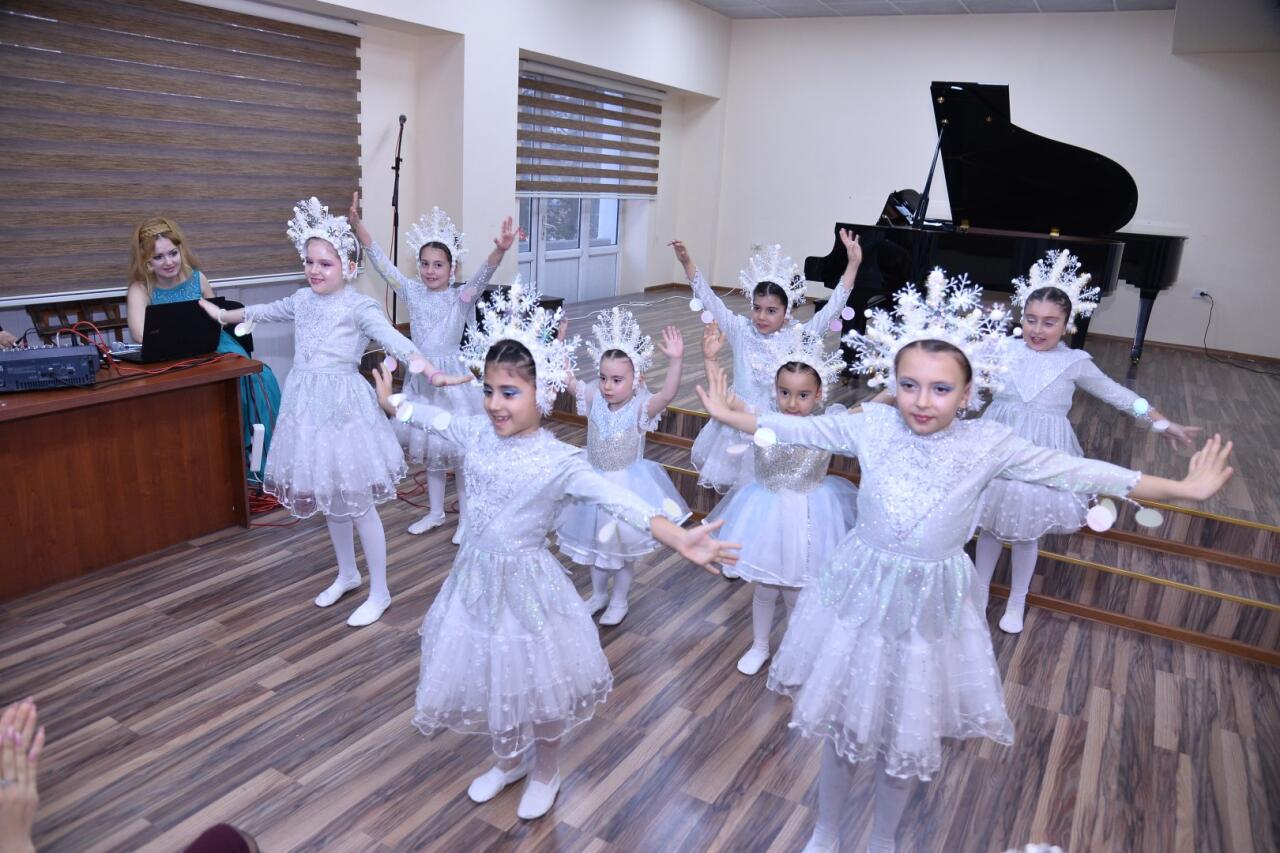 В Баку отметили 100-летие Владимира Шаинского