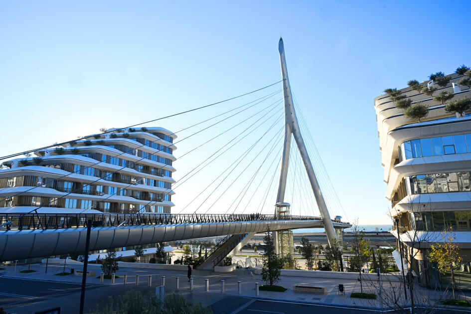 Президент Ильхам Алиев и Первая леди Мехрибан Алиева посетили «Баку Белый город»