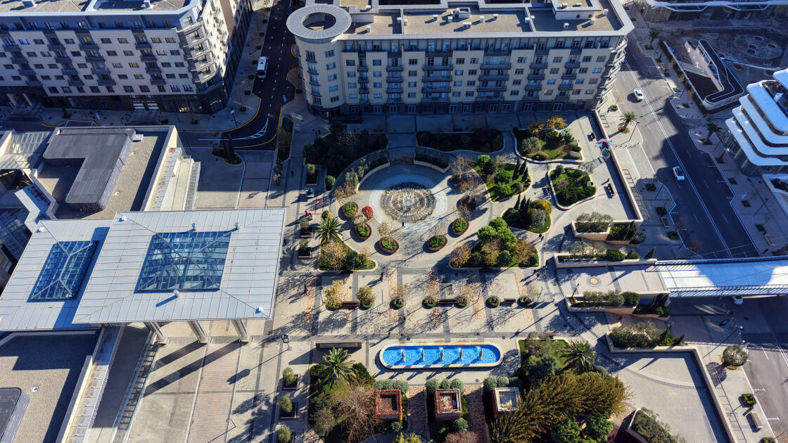 Президент Ильхам Алиев и Первая леди Мехрибан Алиева посетили «Баку Белый город»