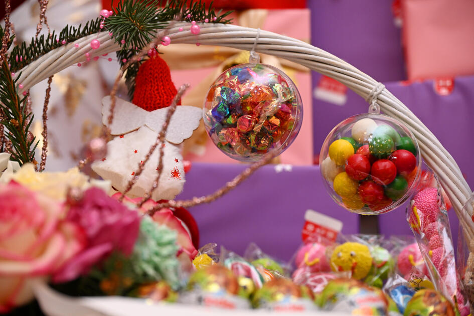 Leyla Əliyeva, Arzu Əliyeva və Alena Əliyeva xüsusi qayğıya ehtiyacı olan uşaqlar üçün təşkil olunan bayram şənliyində iştirak ediblər