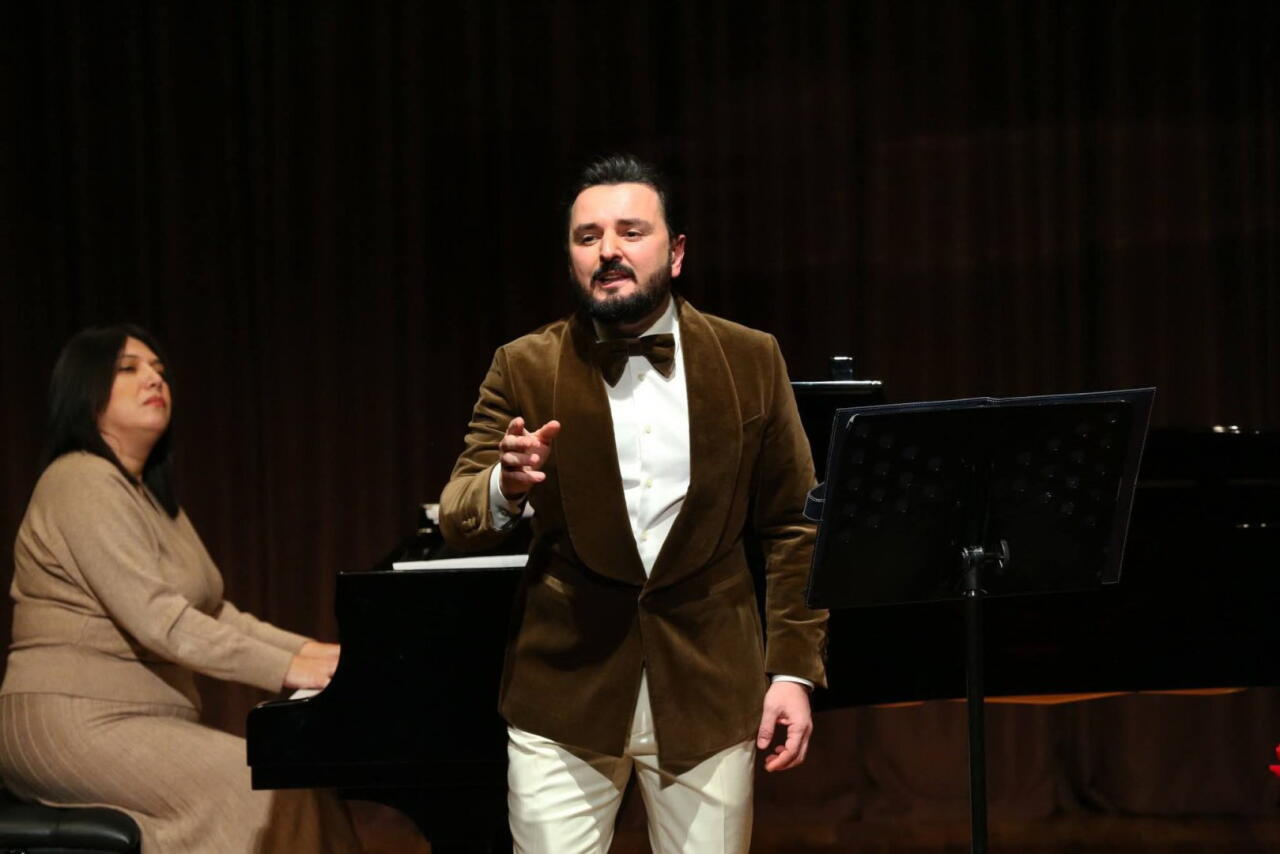 Праздничный подарок от Рамиля Гасымова - двухчасовой концерт без микрофона