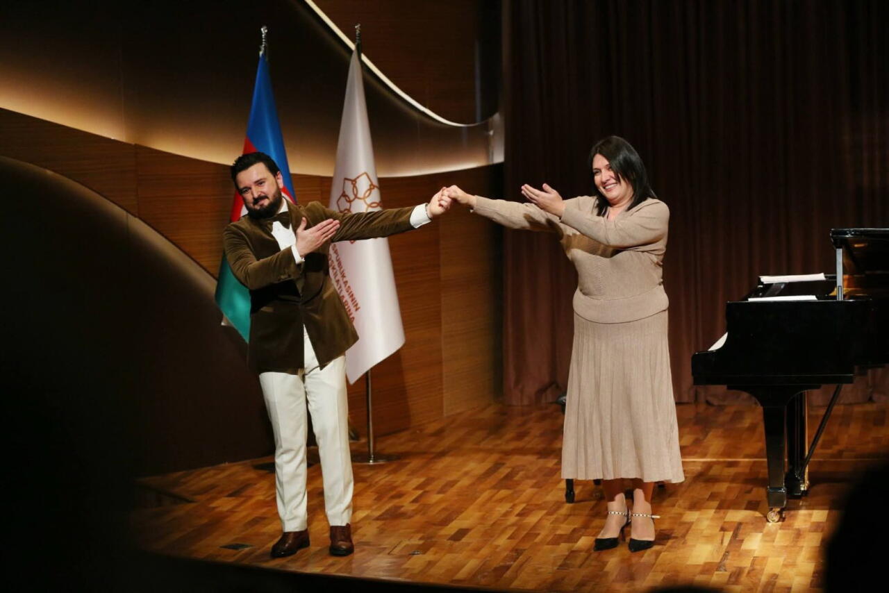 Праздничный подарок от Рамиля Гасымова - двухчасовой концерт без микрофона