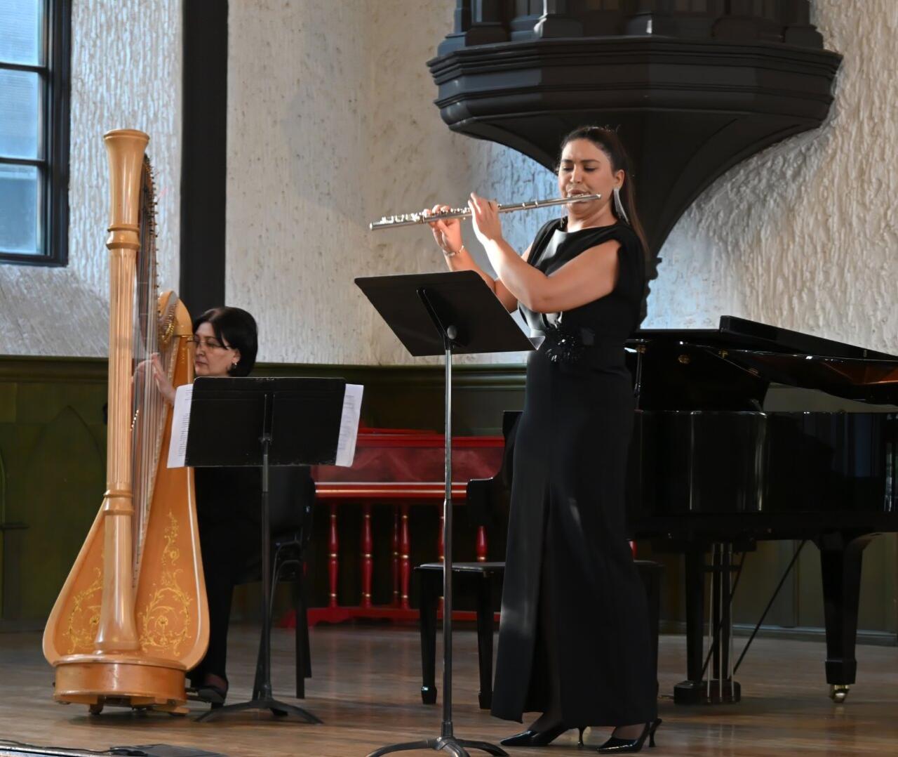 Абонементные концерты в Филармонии: музыка, поэзия и живая история