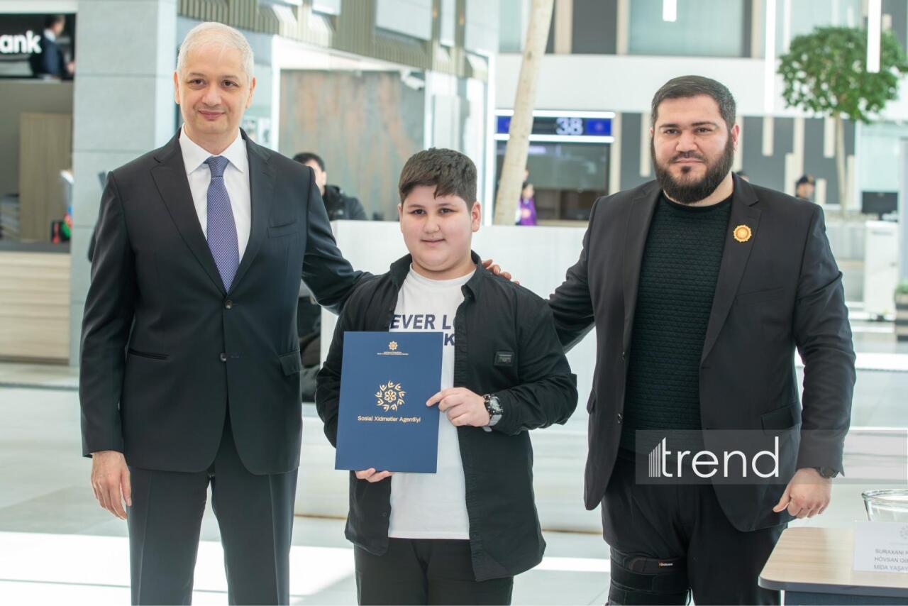 Ещё 115 квартир переданы семьям шехидов и инвалидам войны