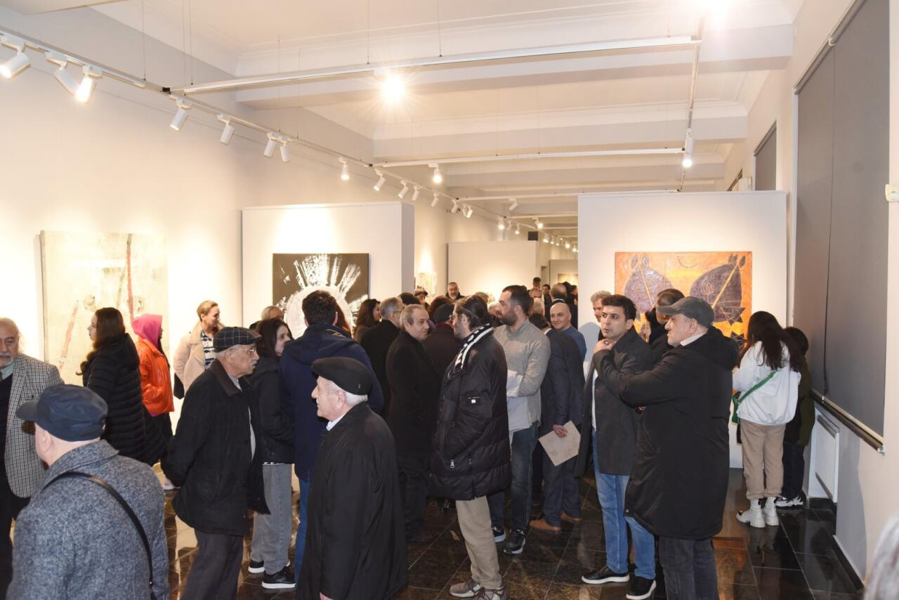Союз художников Азербайджана представил лучшие работы 2025 года