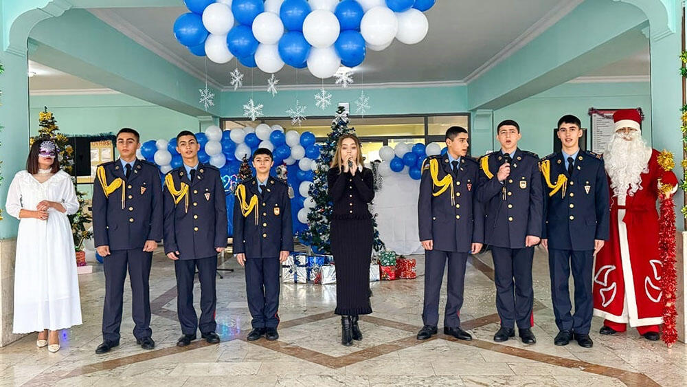 В Азербайджанской армии отмечены День солидарности азербайджанцев мира и Новый год