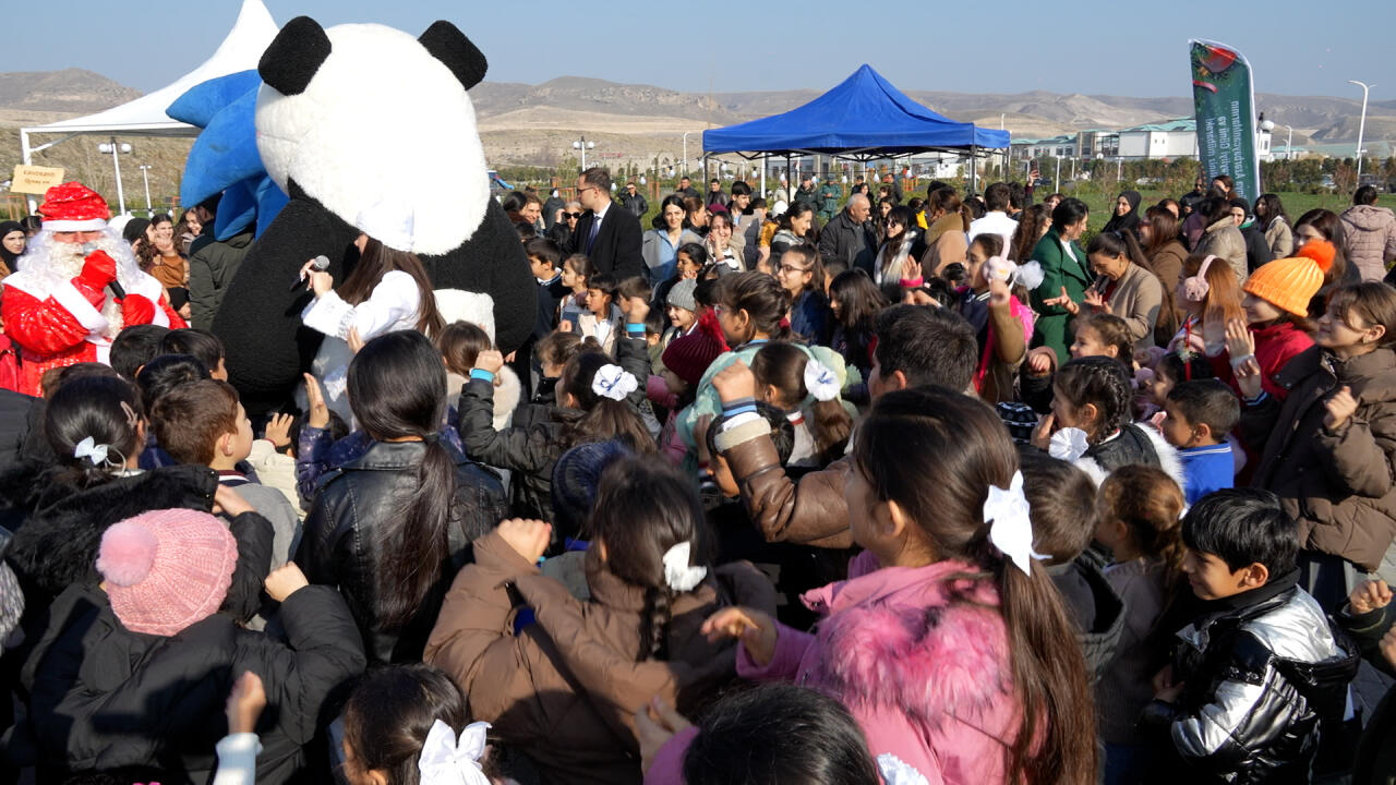 В Джабраильском и Зангиланском районах организована новогодняя ярмарка
