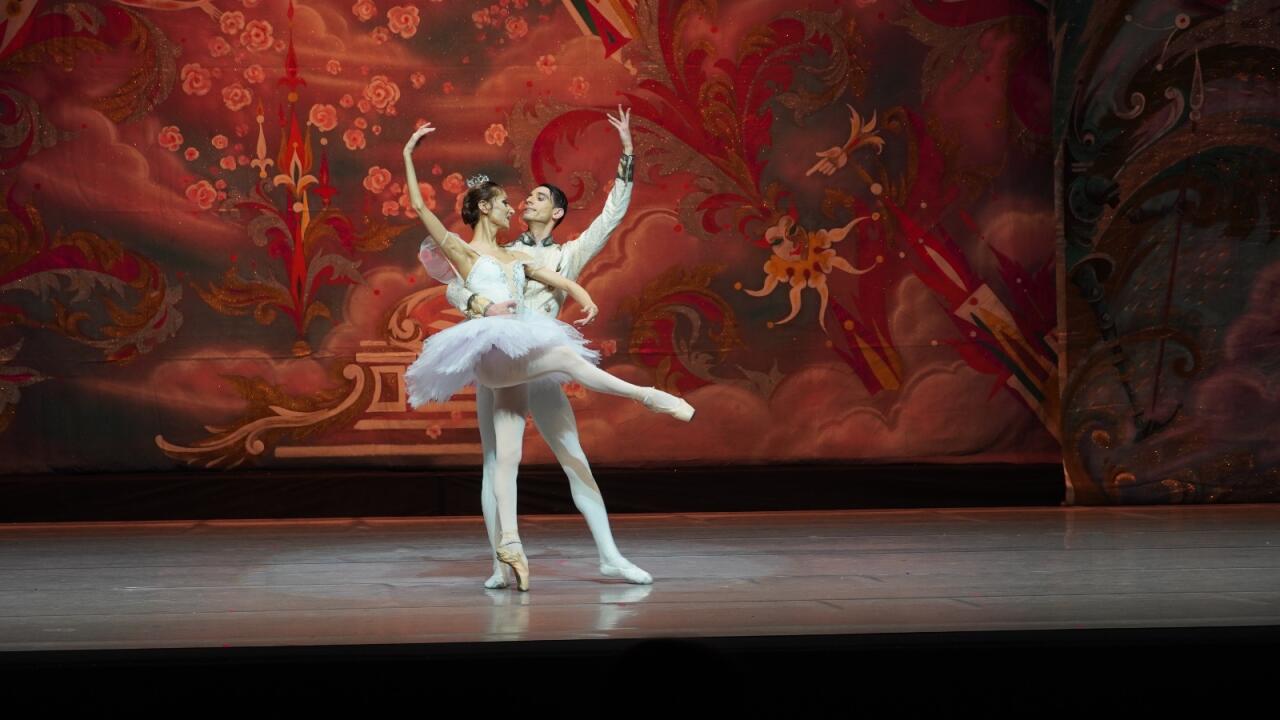 В Баку состоялся показ балета "Щелкунчик"