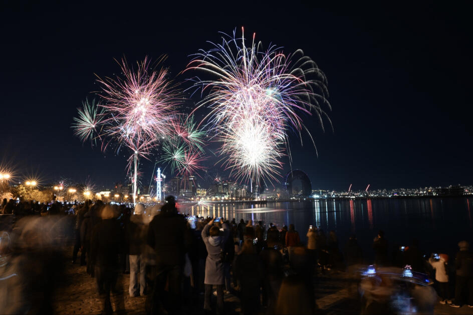 Праздничный салют в Баку по случаю Нового года