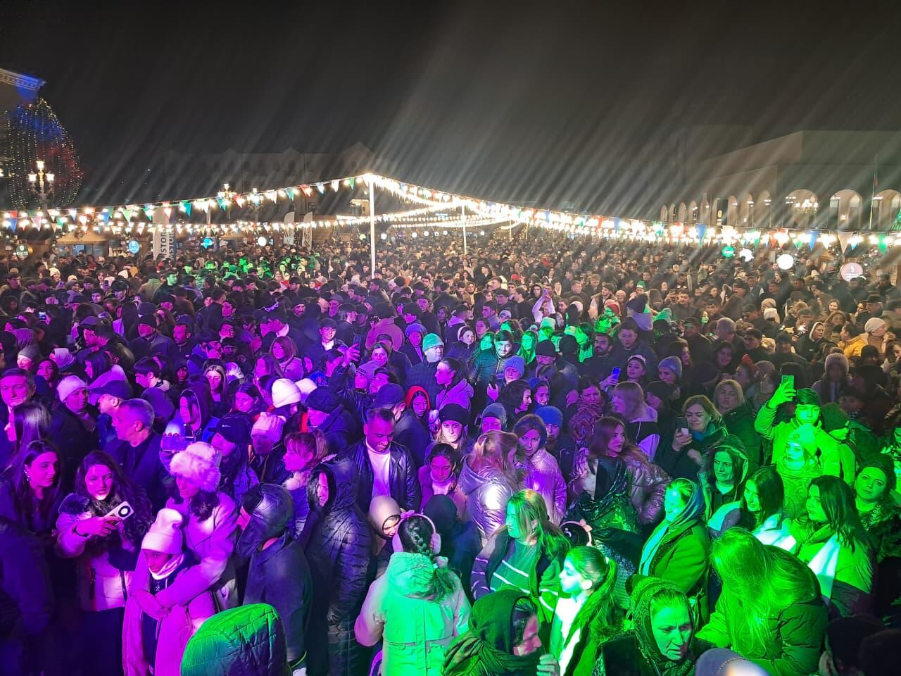 В Ханкенди состоялся праздничный салют