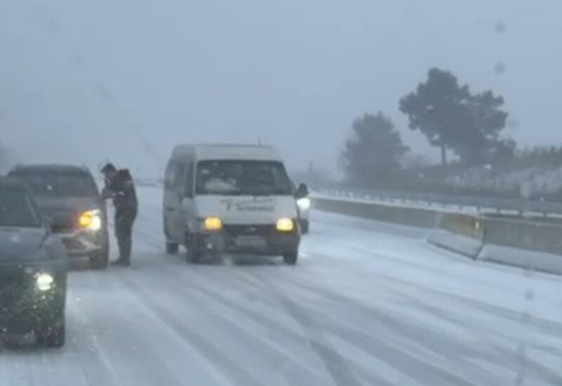 Bakı-Şamaxı yolunda hərəkət çətinləşdi