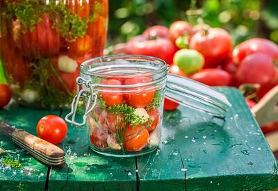 Названа главная опасность сезонных закруток