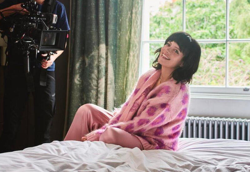 Популярная певица лечится от шопоголизма