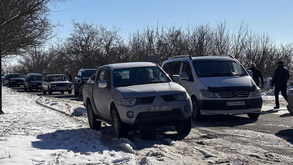 Движение транспорта на Агсуинском перевале полностью приостановлено