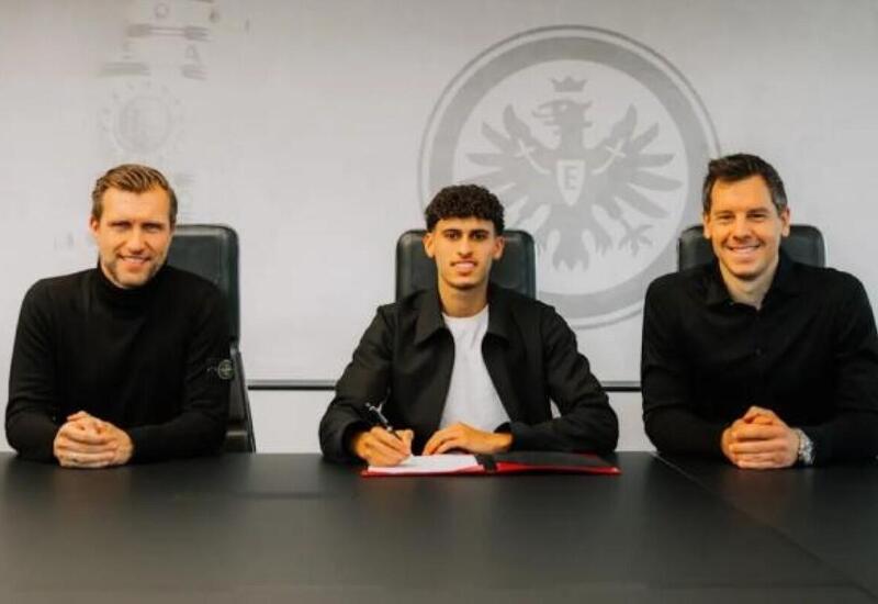 "Айнтрахт" усилил атаку перед матчем с "Карабахом"