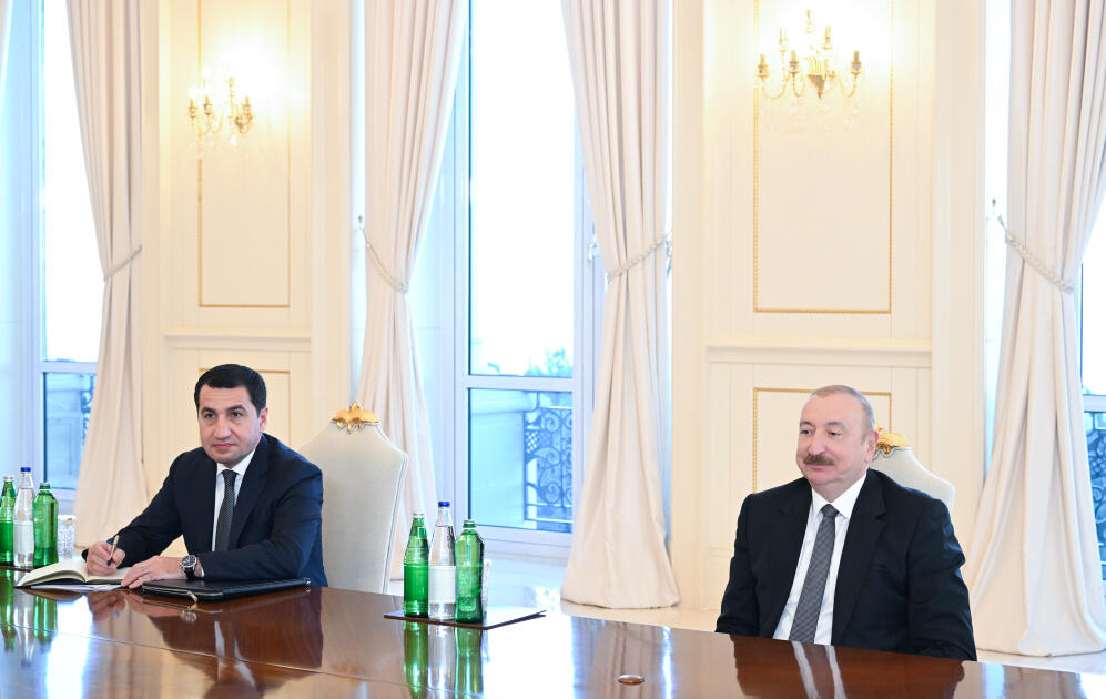 Президент Ильхам Алиев принял делегацию США