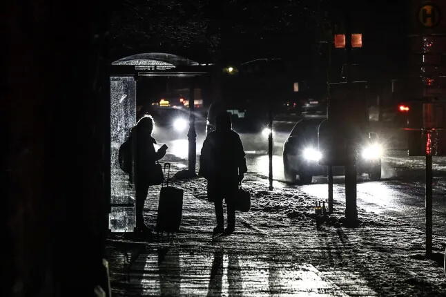 Часть Берлина погрузилась во тьму