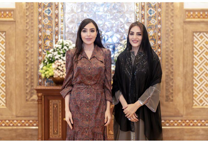 Heydər Əliyev Fondunun vitse-prezidenti Leyla Əliyeva Maskatda Omanın birinci xanımı ilə görüşüb