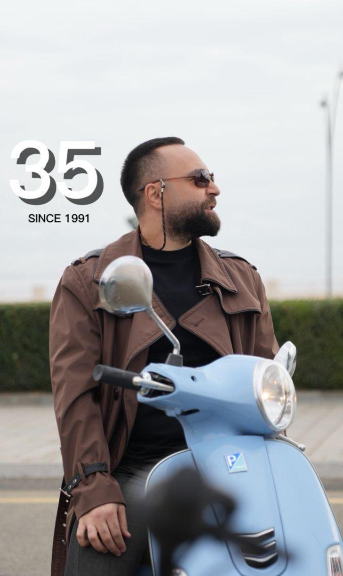 Азад Шабанов отметил 35-летие на мотороллере с велолюбителями