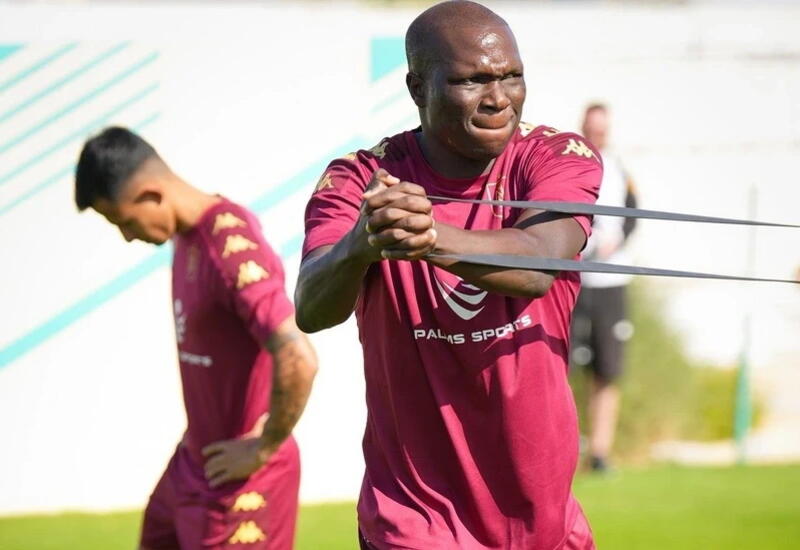 “Нефтчи” начал зимние сборы