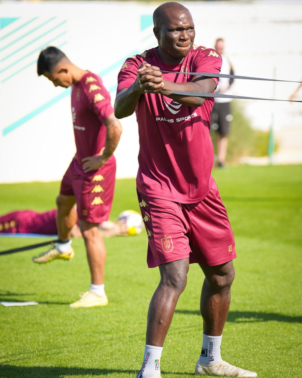 “Нефтчи” начал зимние сборы