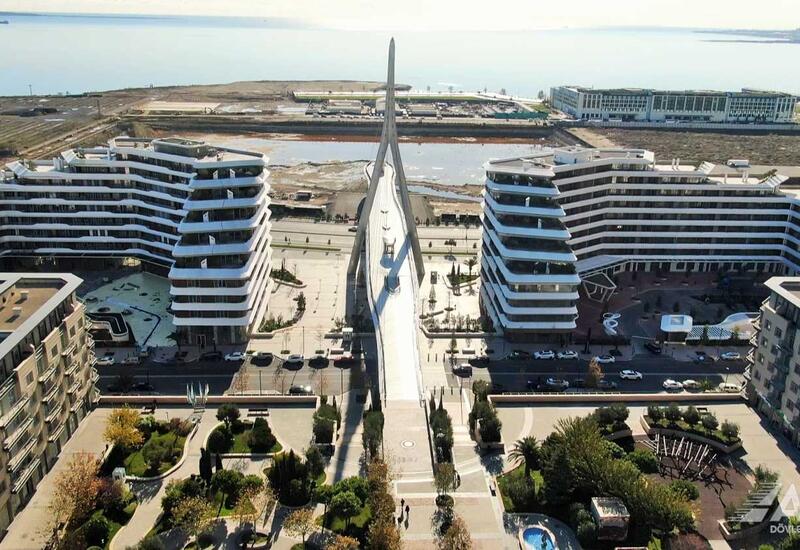 В Баку открыт уникальный пешеходный мост