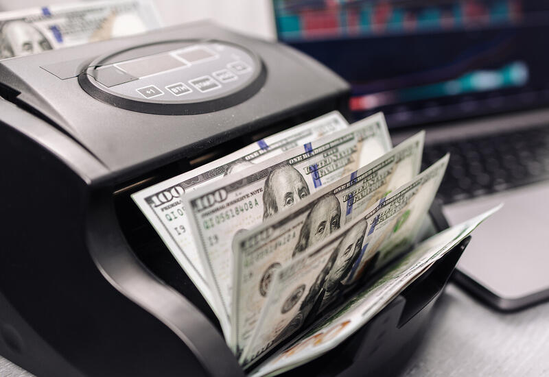 Мужчина выиграл $1 млн в лотерею благодаря своему брату