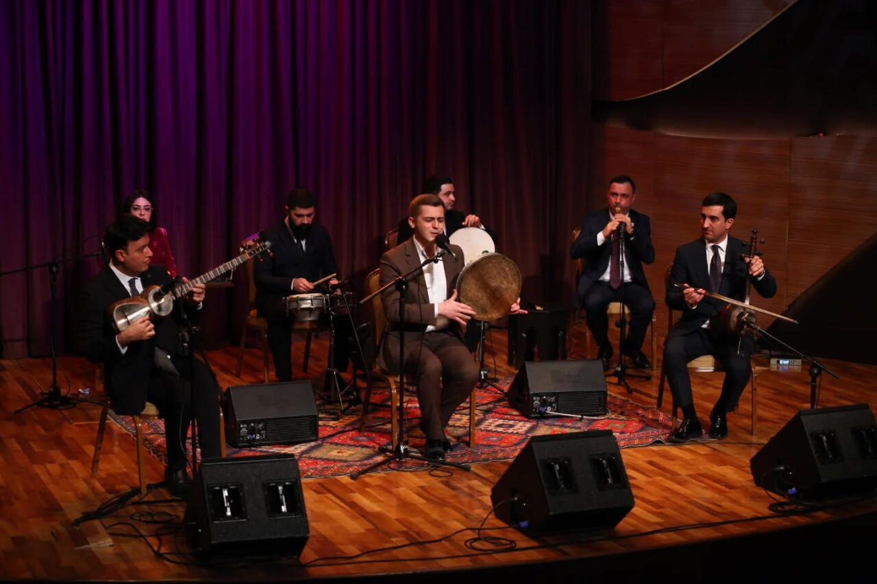 Женское лицо азербайджанского мугама - вечер традиции и красоты