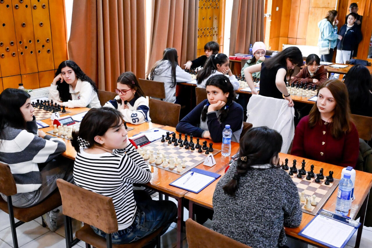 В Азербайджане стартовал турнир Первого дивизиона по шахматам