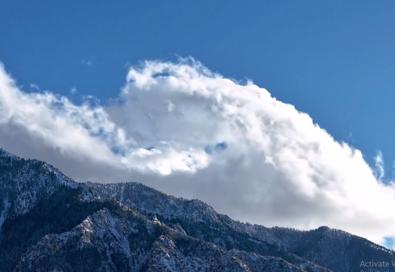 В США засняли восхитительные облака в форме волн