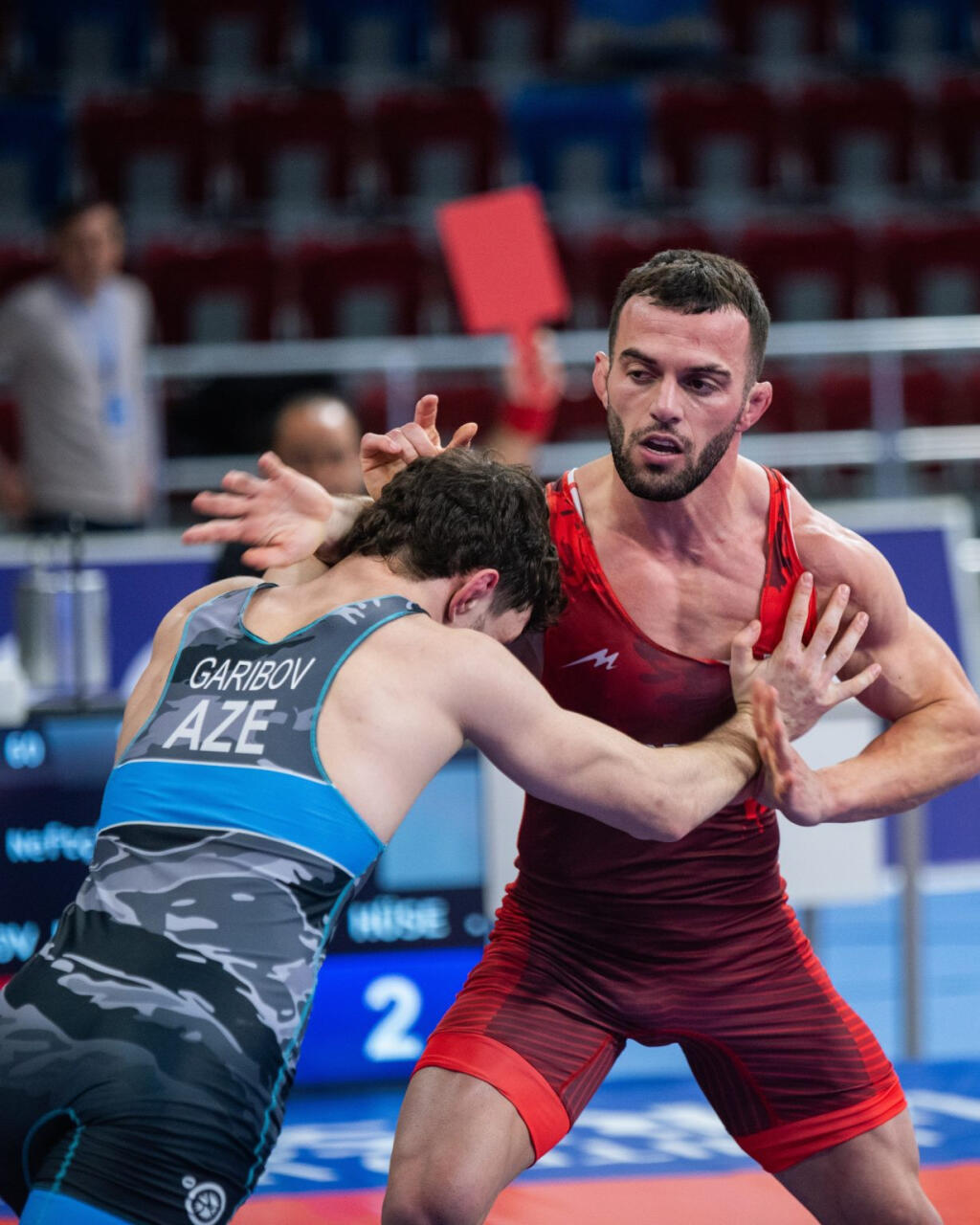 Определились финалисты второго дня чемпионата Азербайджана по борьбе