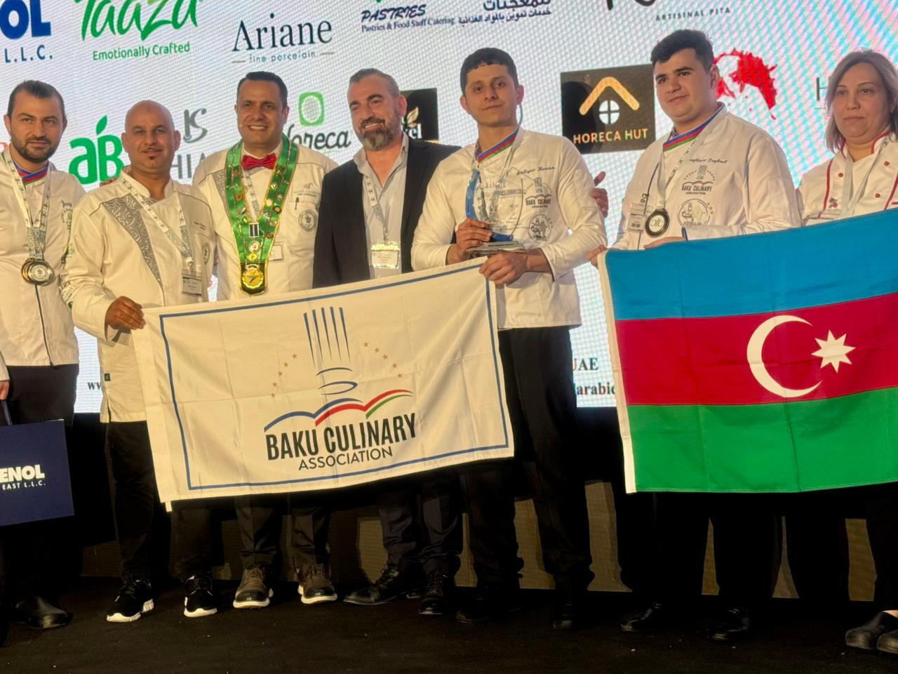 Мастерство азербайджанских кулинаров отмечено медалями международного чемпионата в ОАЭ