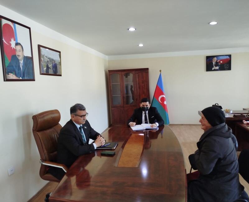 Novruzəli Aslanov İsmayıllıda vətəndaşlarla görüşüb