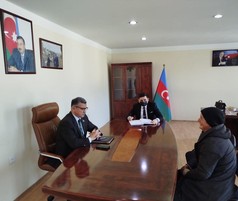 Novruzəli Aslanov İsmayıllıda vətəndaşlarla görüşüb