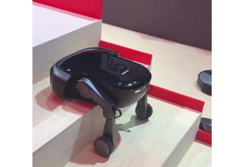 Roborock показала пылесос с «ногами»